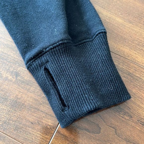 Roots Vancouver Hoodie - Picture 7 of 11